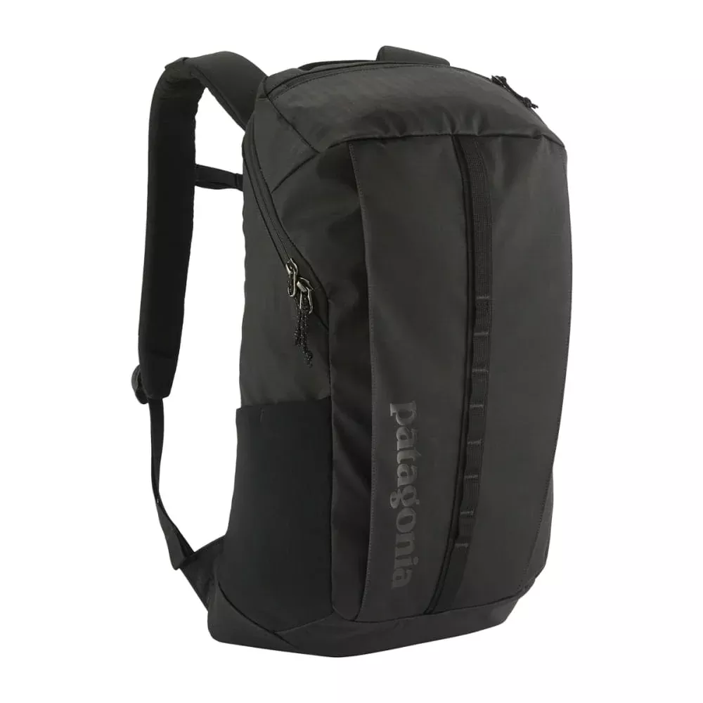 Black Hole Pack 25L Backpack