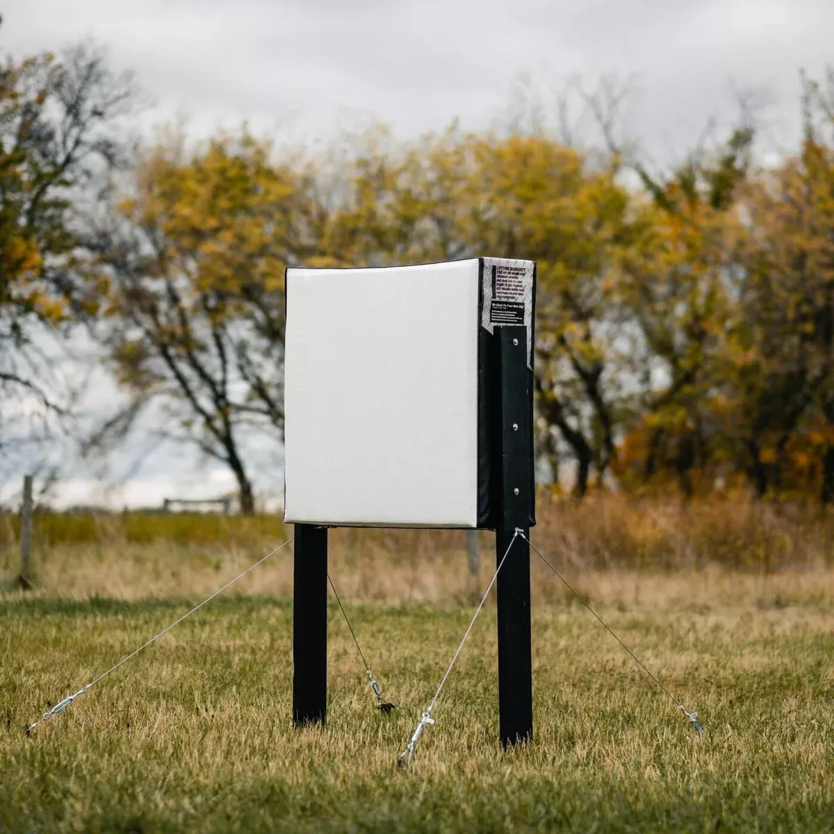 bulldog-range-dog-archery-target-with-outdoor-stand-plus Bulldog Range Dog Archery Target With Outdoor Stand Plus