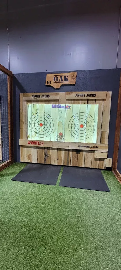 interactive-axe-throwing-system Interactive Axe Throwing System