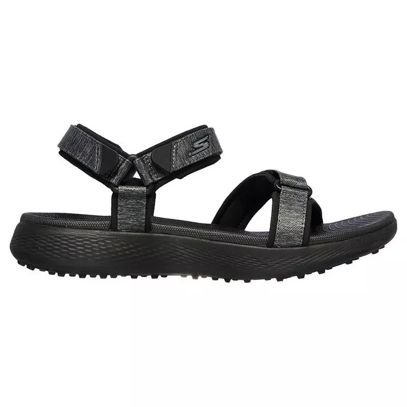 skechers-women-s-go-golf-600-spikeless-sandal Skechers Women’s Go Golf 600 Spikeless Sandal