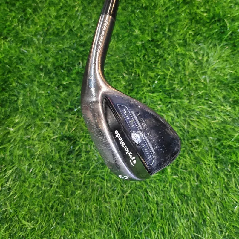 TaylorMade Wedge / Tour Grind / 52.0